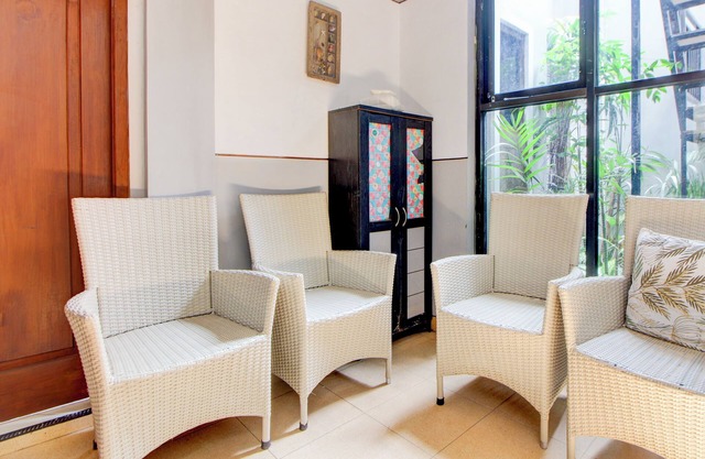 Capital O 94314 Sunny Co Living