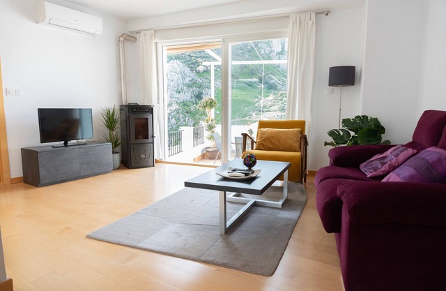 Capricho de Zuheros: Refugio Rural con Vistas Impresionantes