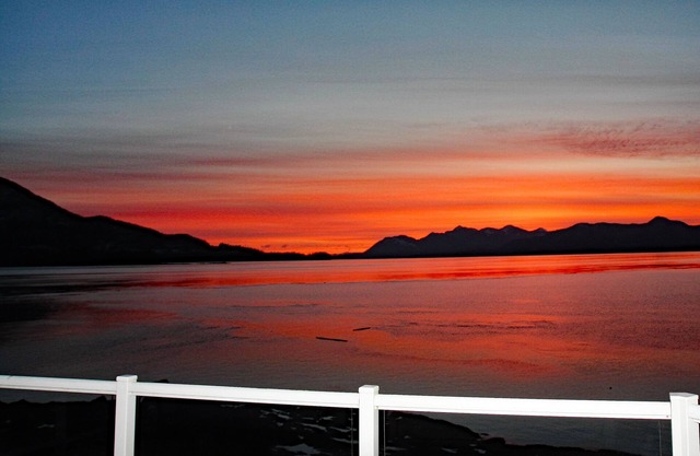 Captain Morgan's Beach House is an Upscale Waterfront Home only 4 mi to Downtown