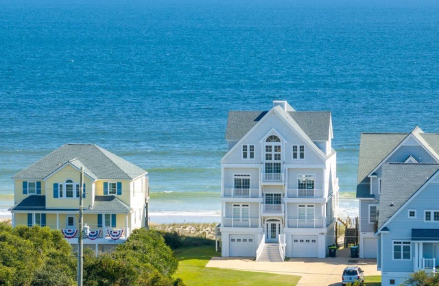 Casa Al Mare - Oceanfront - Hot tub - Community Pool