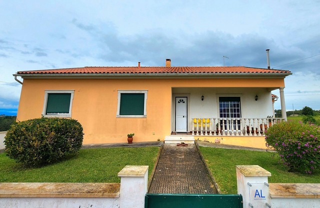 Casa Avó Judite with Castle View in Óbidos