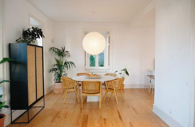 Casa Azul-City Villa by the Sea in Estoril, Cascais. 25 minutes from Lisbon!