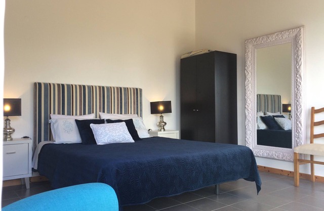 Casa Caloura Earth Accommodation