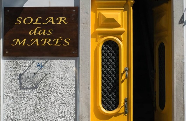 Casa Centenária no Centro da Fuseta. A 850 Metros da Praia e de Restaurantes