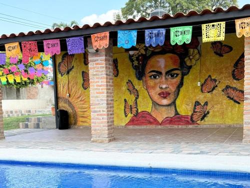 Casa con Alberca La Mexicana