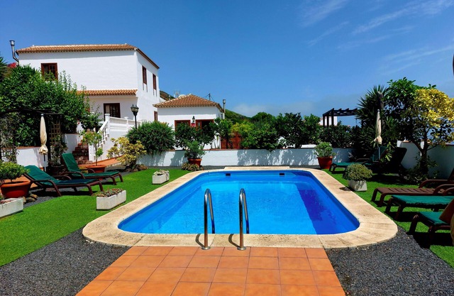 Casa con Piscina Compartida en el Norte de La Palma-canarias