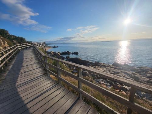 Casa con vistas al mar, playa 300 m, parking, wifi