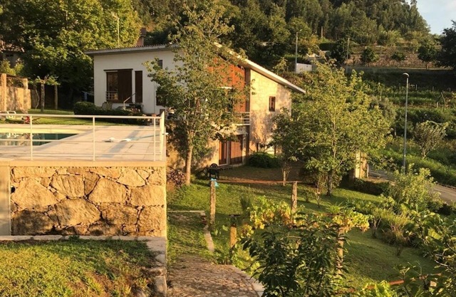 Casa da Alvorada, Maison de Vacances Avec Jardin et Piscine