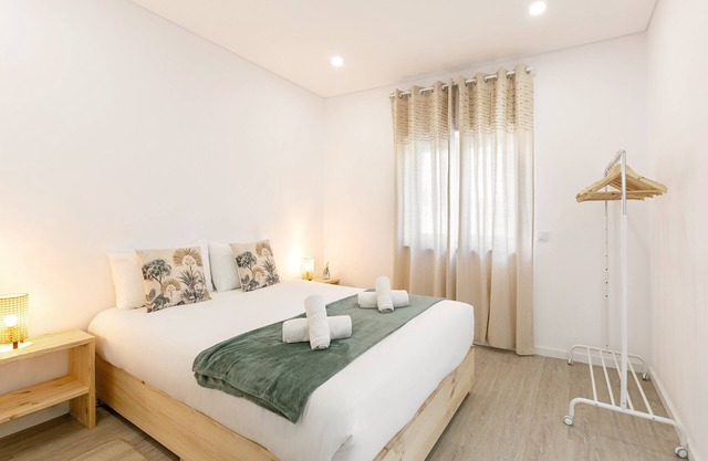 Casa da Manuela - Serene Village Retreat