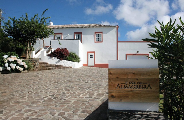 Casa de Almagreira - Rural Tourism Resort - Country House