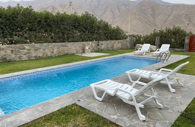 Casa de Campo con Piscina, parrilla y areas verdes, totalmente equipado