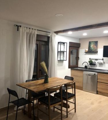 Casa de los Abuelos Albino