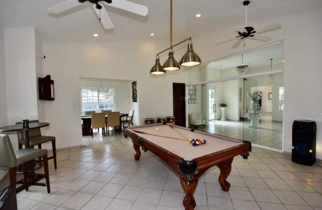 Casa De Osho Amazing Big Private Luxury Villa-3