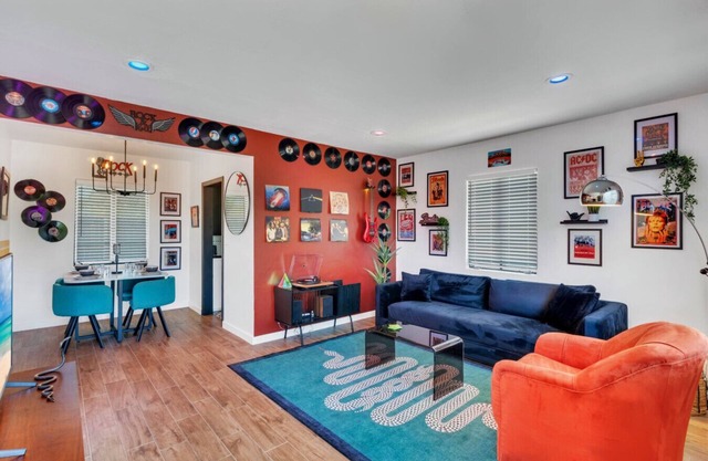 Casa De RocknRoll Tucson