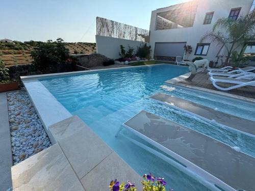 Casa del olivo Lucio en Alomartes