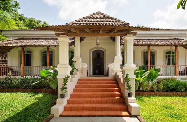 Casa Desa Monteiro 4BHK Stand Alone Villa In Diwar Island with Complementary Breakfast & Private Pool, Garden, Fully Equipped Kitchen