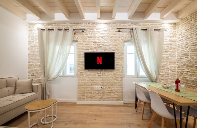 Casa di Marina - Charming Corfu Apartment for 4