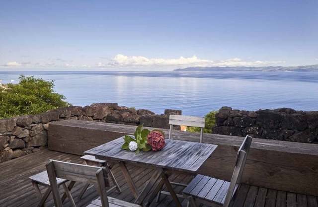 Casa do Ferreiro, Pico Island