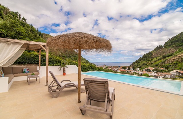 Casa do Outeiro in a rural area