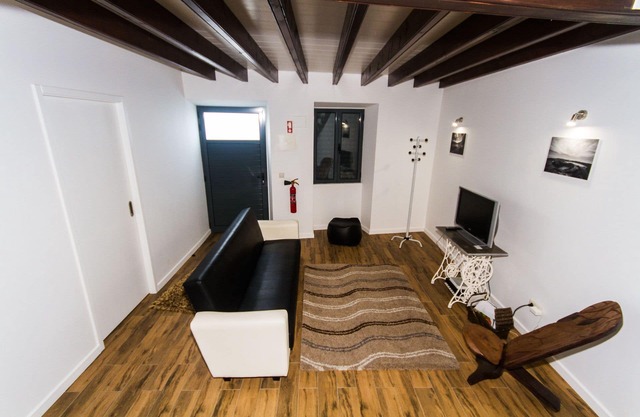 Casa dos cedros, 7km from Ponta Delgada with the possibility of a car