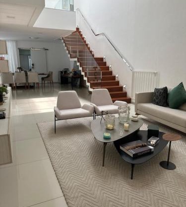 Casa em condomínio à beira do rio - 3 quartos