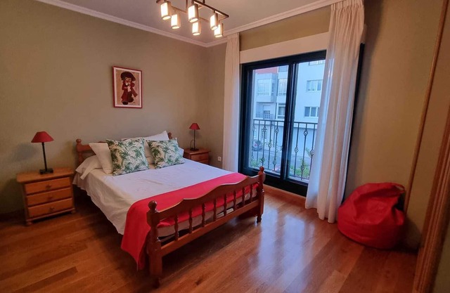 Casa en la playa con vistas mar, jardin y terraza