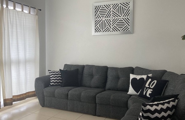 Casa Frente a Parque 2000, a Lado de Pegaso, Cerca de FMF y a 3 min Aeropuerto