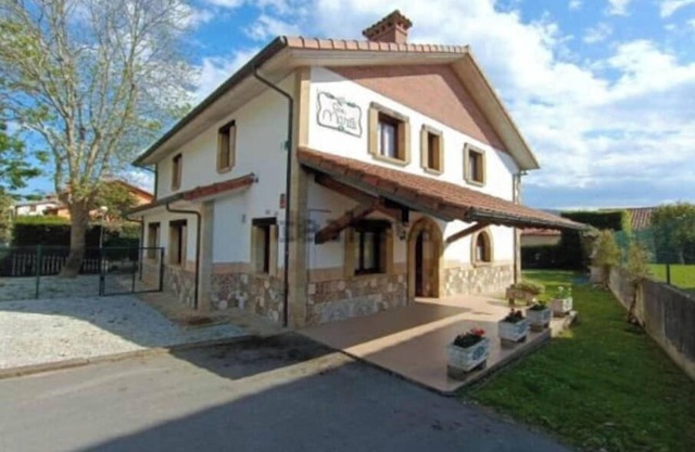 Casa Ideal a 3 Min. del Centro de Comillas y 5 Min. de la Playa