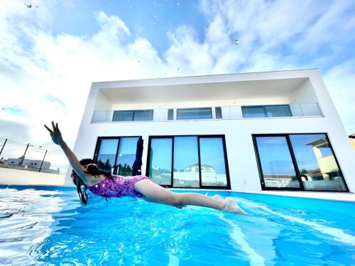 Casa Iroko - a modern villa, with private pool, in a quiet area