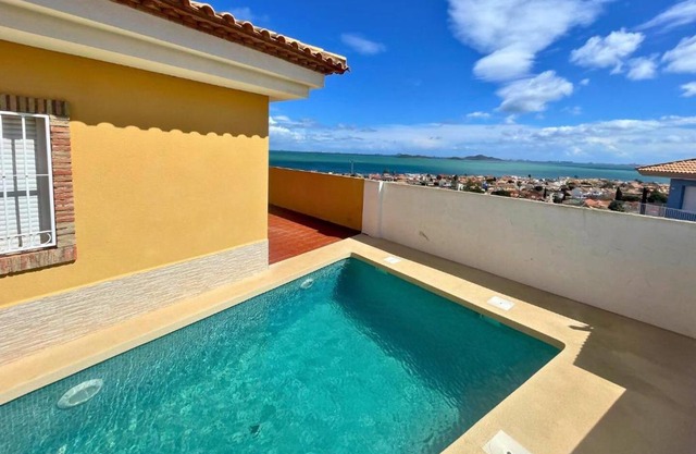 Casa Lacy by Rental Hero