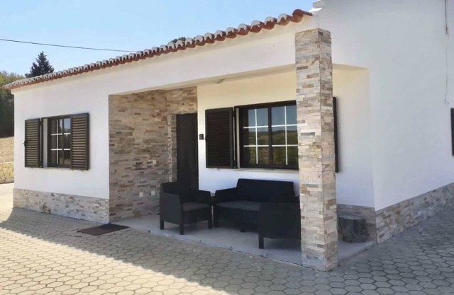 Casa Manuel J. J. M -alfambras, Aljezur Quiet Country House