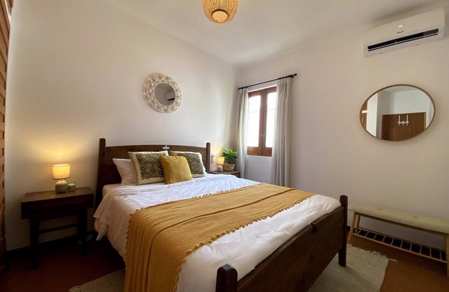 Casa Martinho Cozy Retreat in the Heart of Ponta Delgada