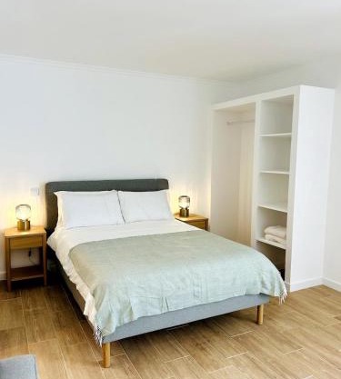 Casa Martins Country Apt 8 - Courtyard and pool