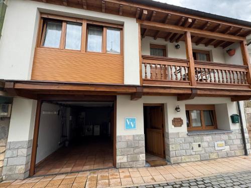 Casa Moises en Bimenes VV-3101-AS