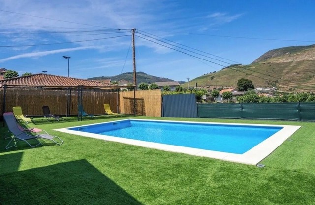 Casa no Coração do Douro com Piscina