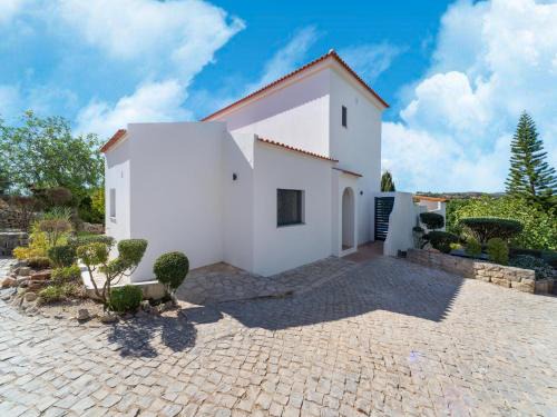 Casa O Sonho near Faro with private pool