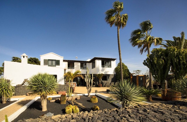 Casa Perdomo, Luxury within Vines and Culture