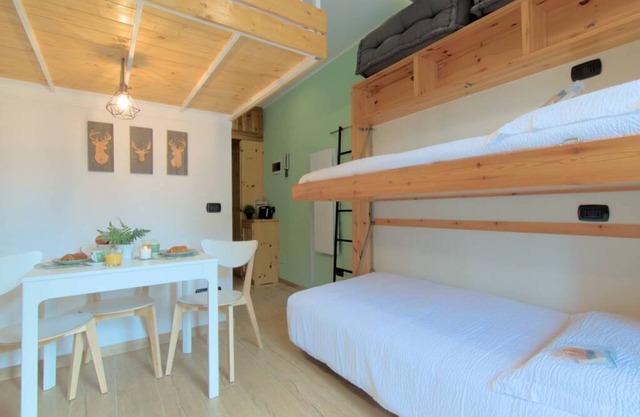 Casa Pino - Loft with Magnolta Garden