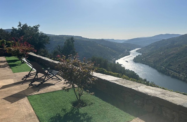 Casa Privada com Vista Única Sobre o Douro