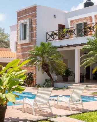 Casa privada con alberca grande