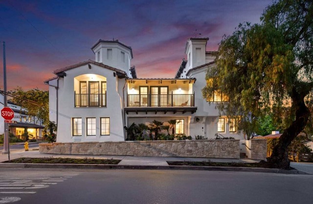 Casa Riviera
