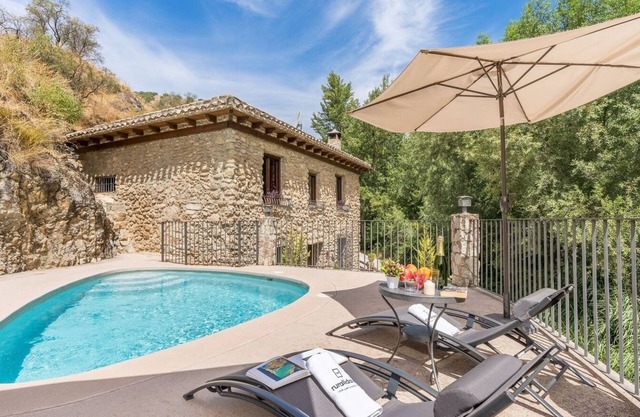 Casa Rural Cortijo Pesquera Algarinejo by Ruralidays