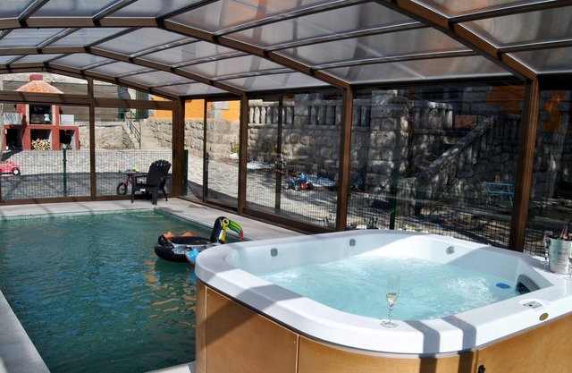 CASA RURAL MANSION VILLA ADELA DE LUXE