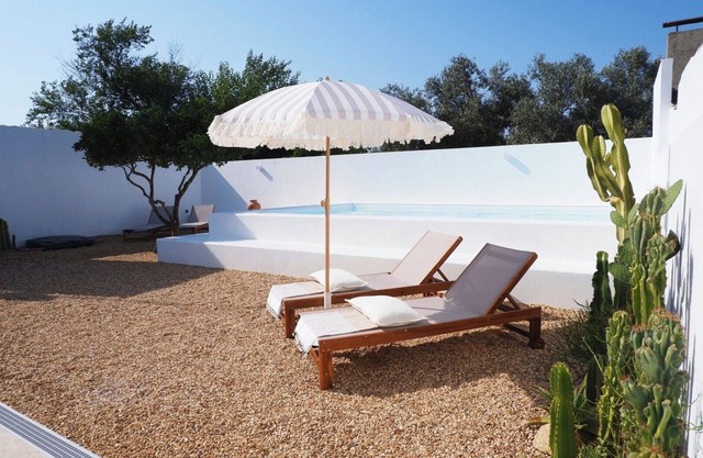 Casa Suão Retreat with Pool in the Heart of Grândola