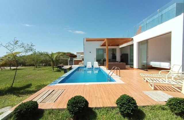 Casa VerdeMar Vichayito Perú