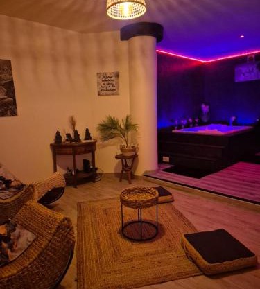 Casanova's Home Love