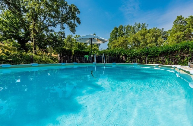 Casas El Tragaluz - Navalgatos Fuenteheridos by Ruralidays