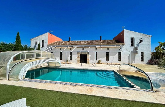 Casas Rurales Venta Seca complejo Rural para 24-28 plazass