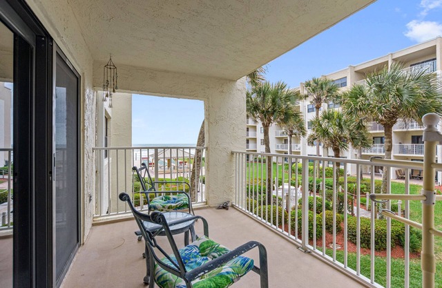 Castle Reef - 221 - Ocean View, Quiet Beach