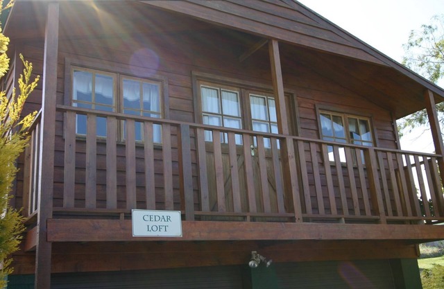 Cedar Cottages Blackmans Bay - Cedar Loft